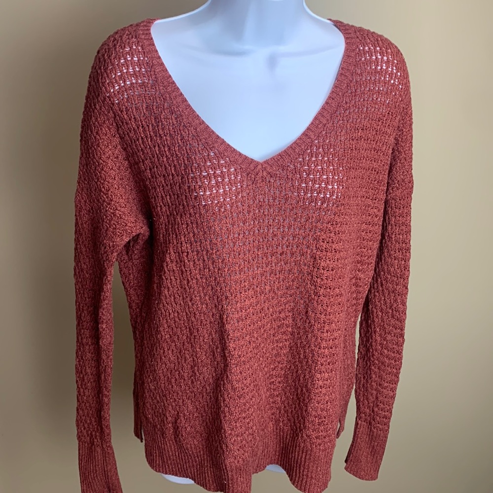 American eagle lightweight sweater